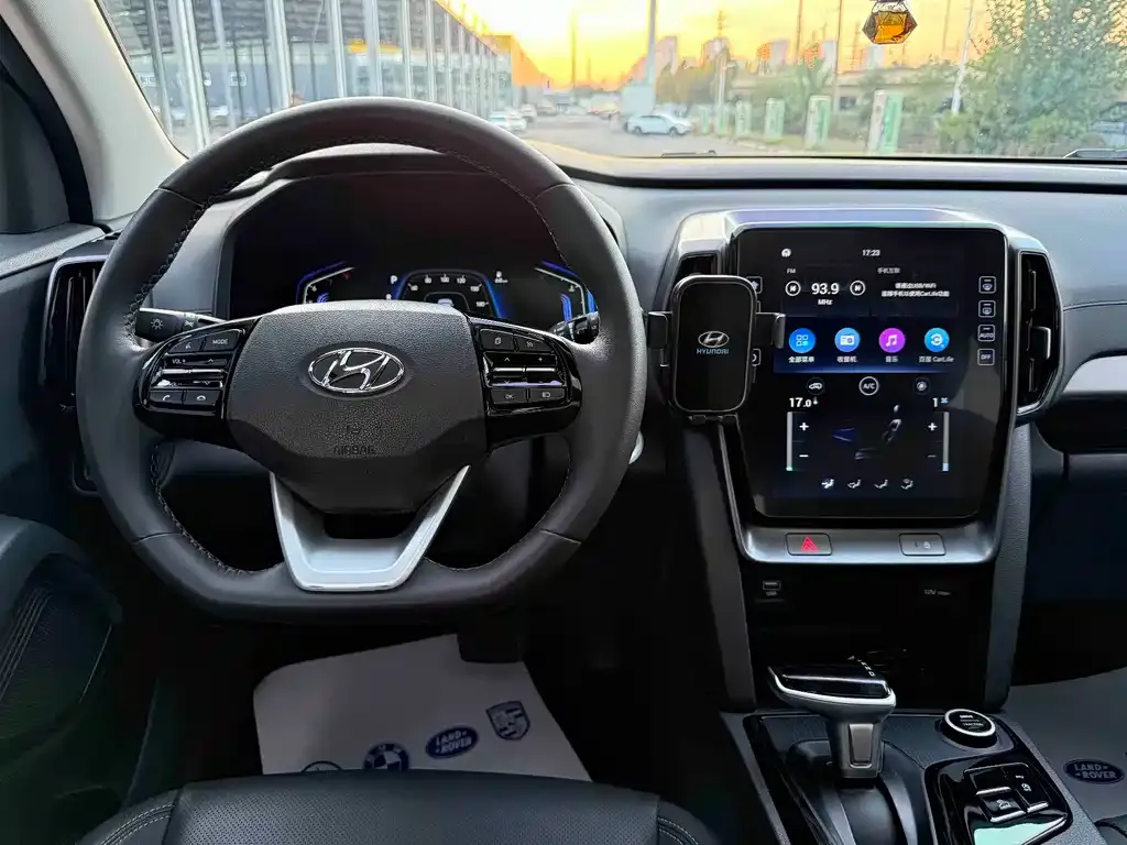 Hyundai ix35 — фото 10