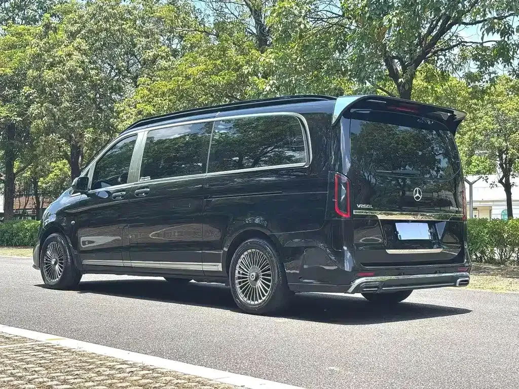 Mercedes-Benz Vito — фото 7