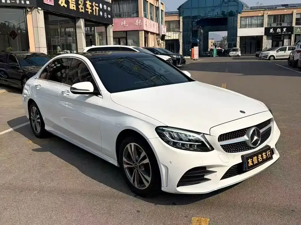 Mercedes-Benz C-Class — фото 10