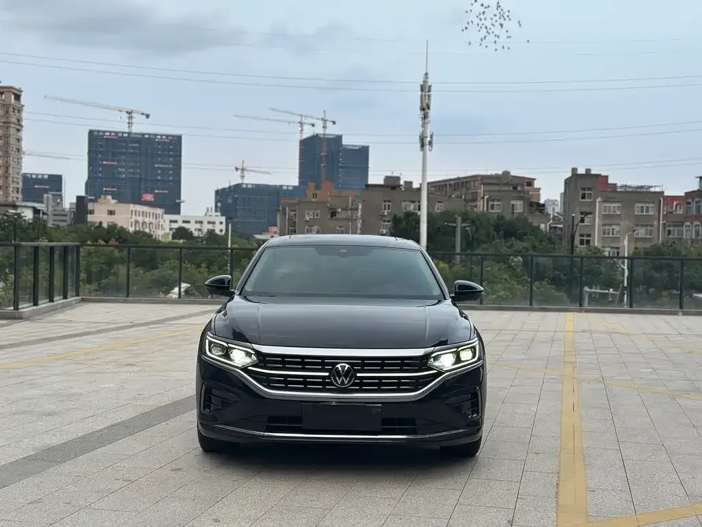 Volkswagen Passat — фото 5