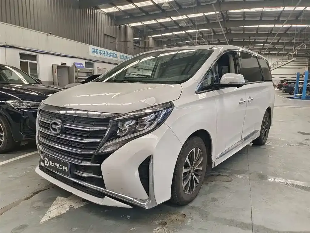 GAC Motor Trumpchi M8 — фото 1
