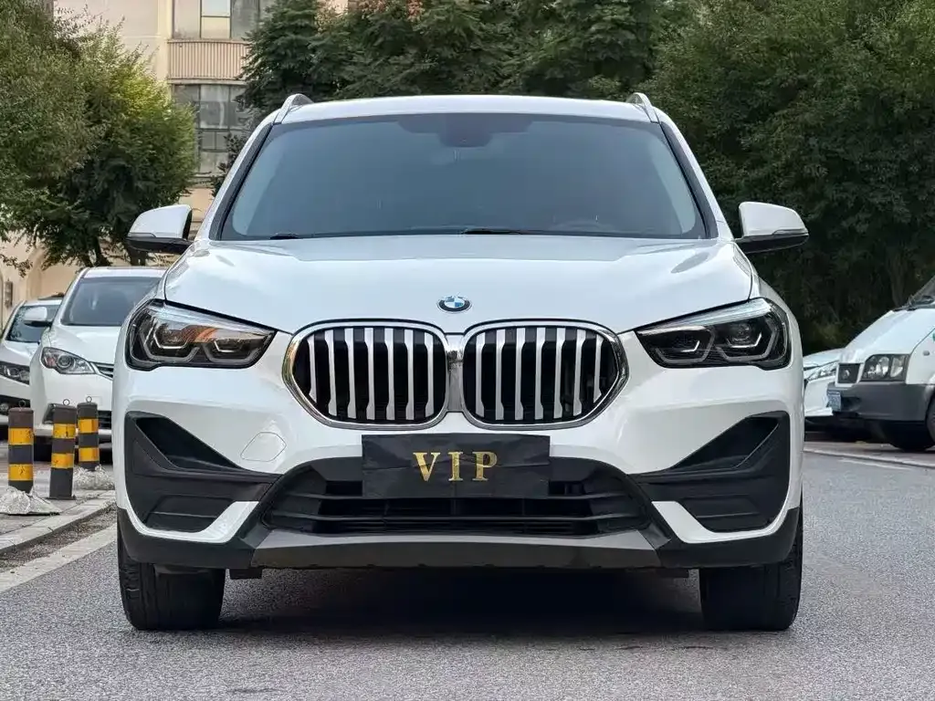 BMW X1 — фото 4