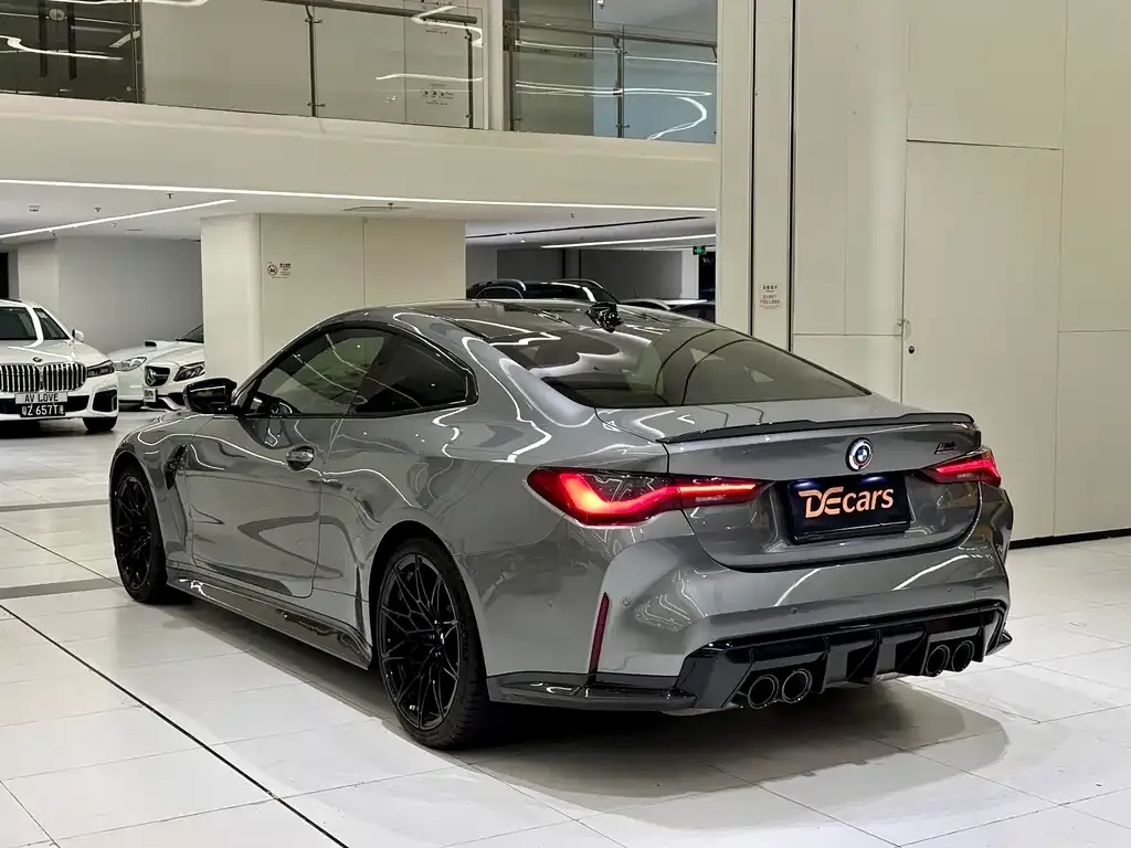 BMW M4 — фото 9