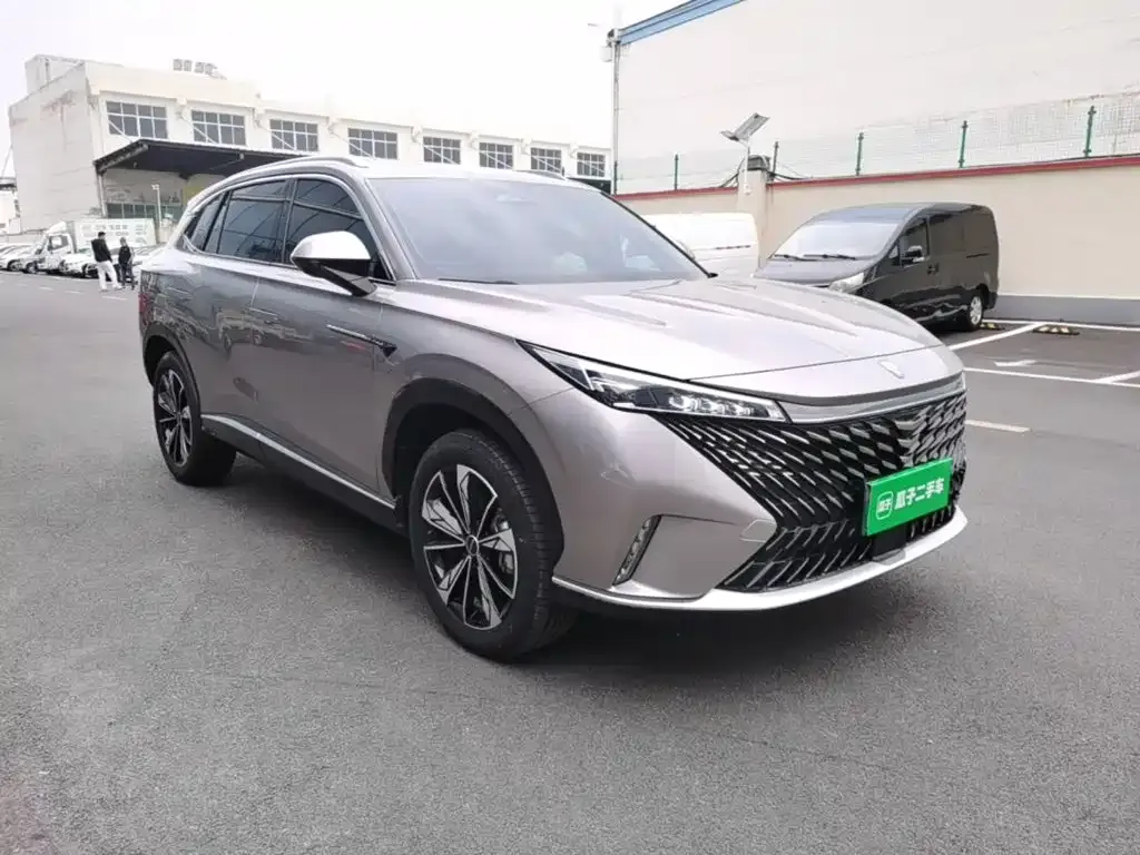 Roewe RX5 New Energy — фото 9