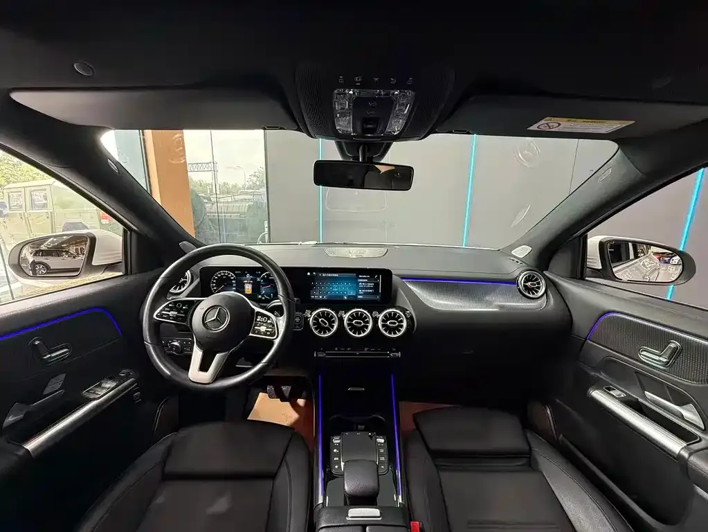 Mercedes-Benz GLA — фото 7