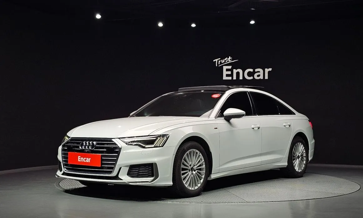Audi A6 — фото 1