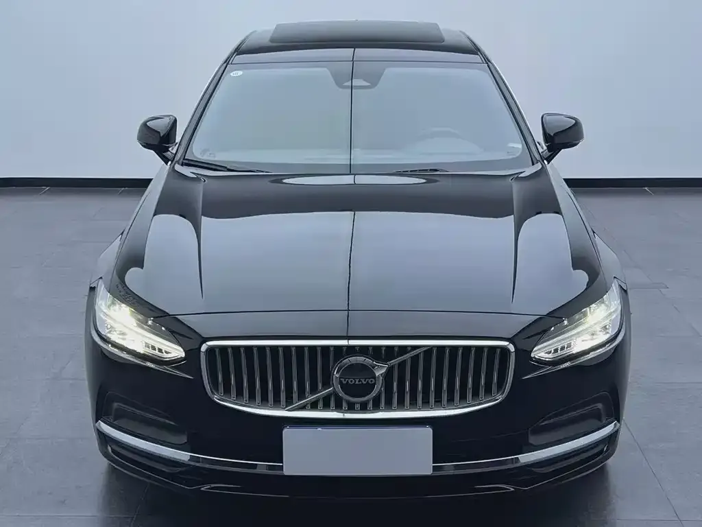 Volvo S90 — фото 9
