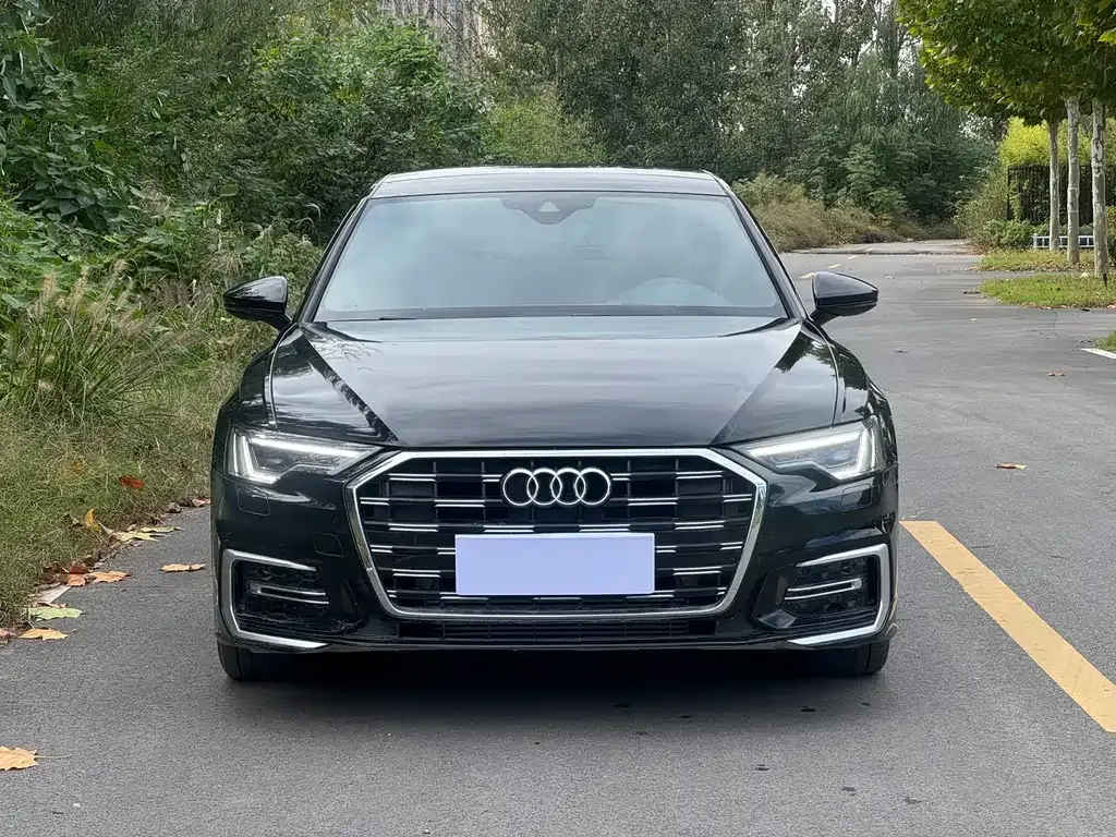 Audi A6L — фото 5