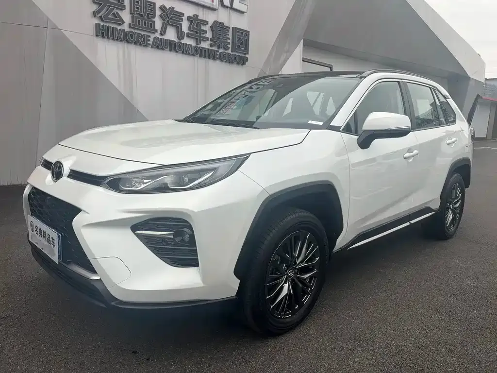 Toyota Wildlander — фото 1