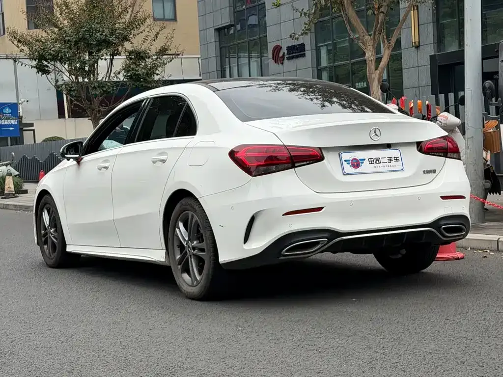 Mercedes-Benz A-Class — фото 8