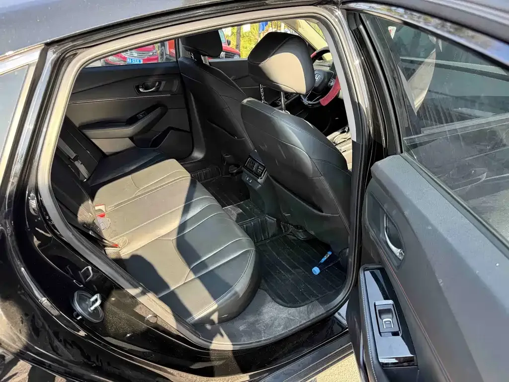 Honda Accord — фото 2