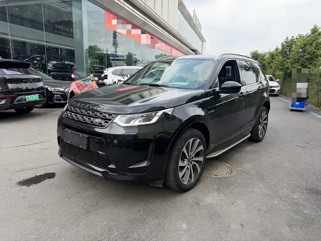 Land Rover Discovery Sport — фото 1
