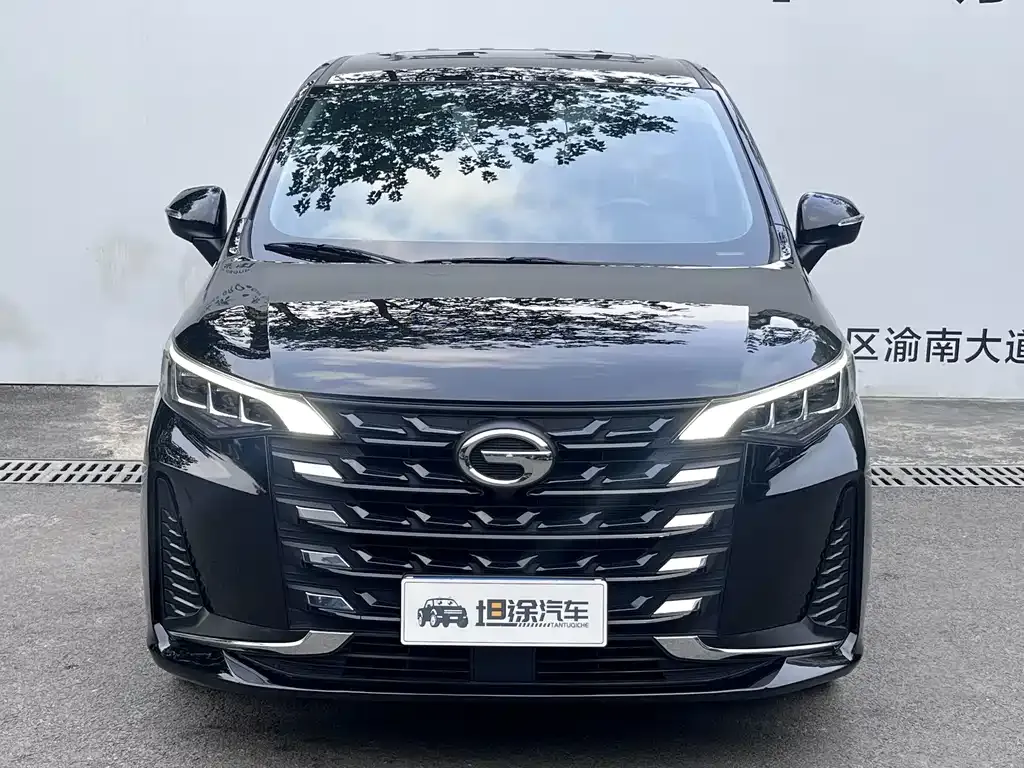 GAC Motor Trumpchi M6 — фото 10