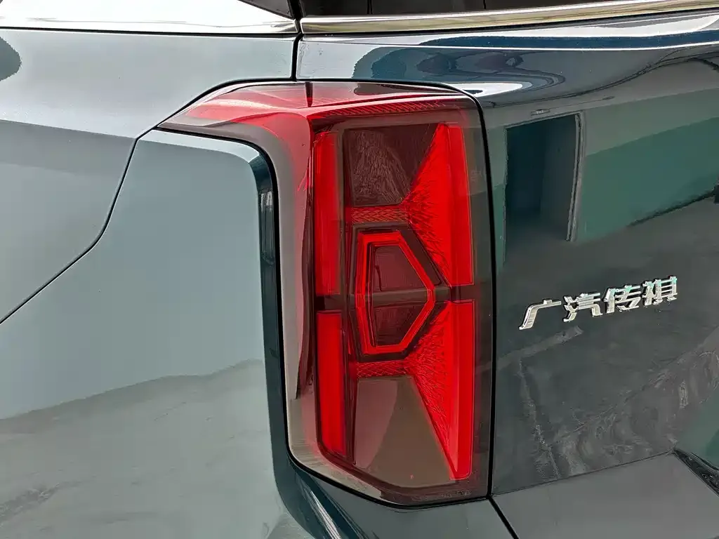 GAC Motor Trumpchi GS8 — фото 3