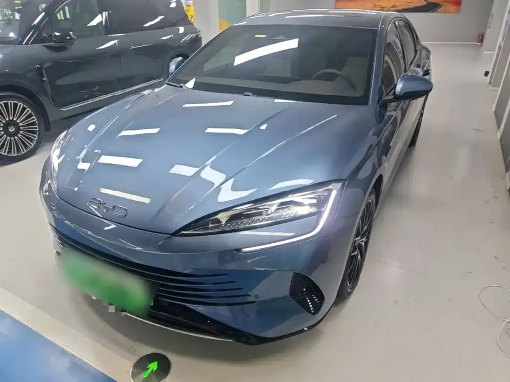 BYD Seal 07 DM-i — фото 1
