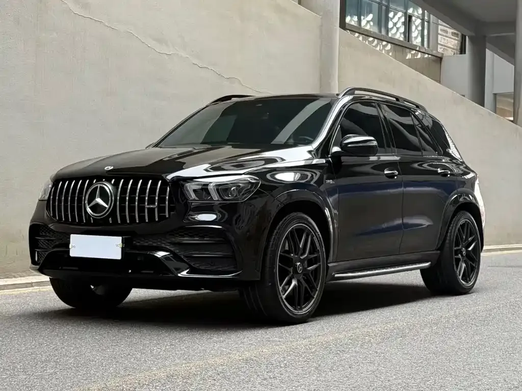 Mercedes-Benz GLE AMG — фото 1