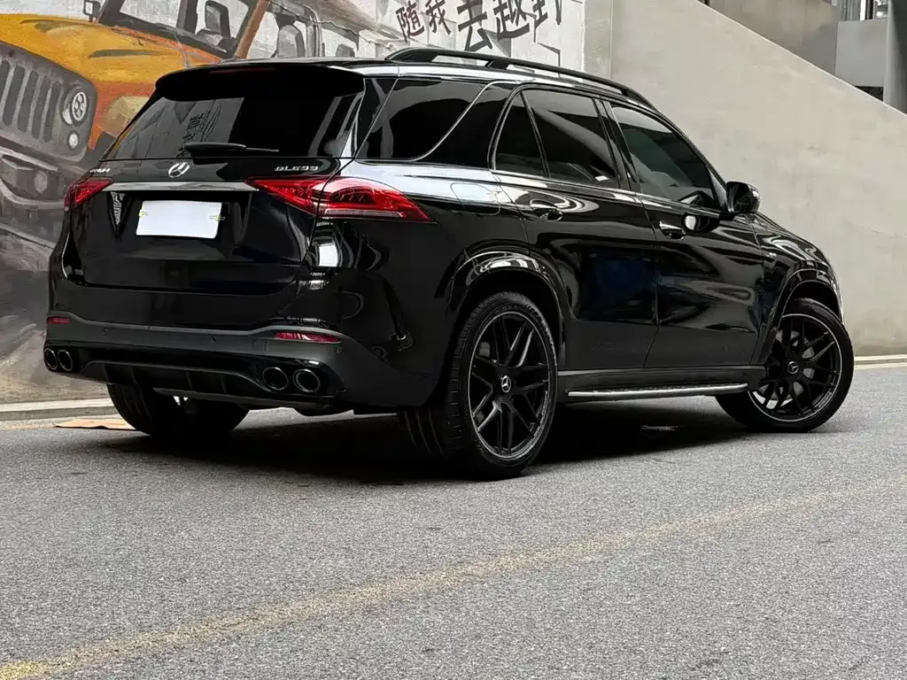 Mercedes-Benz GLE AMG — фото 9