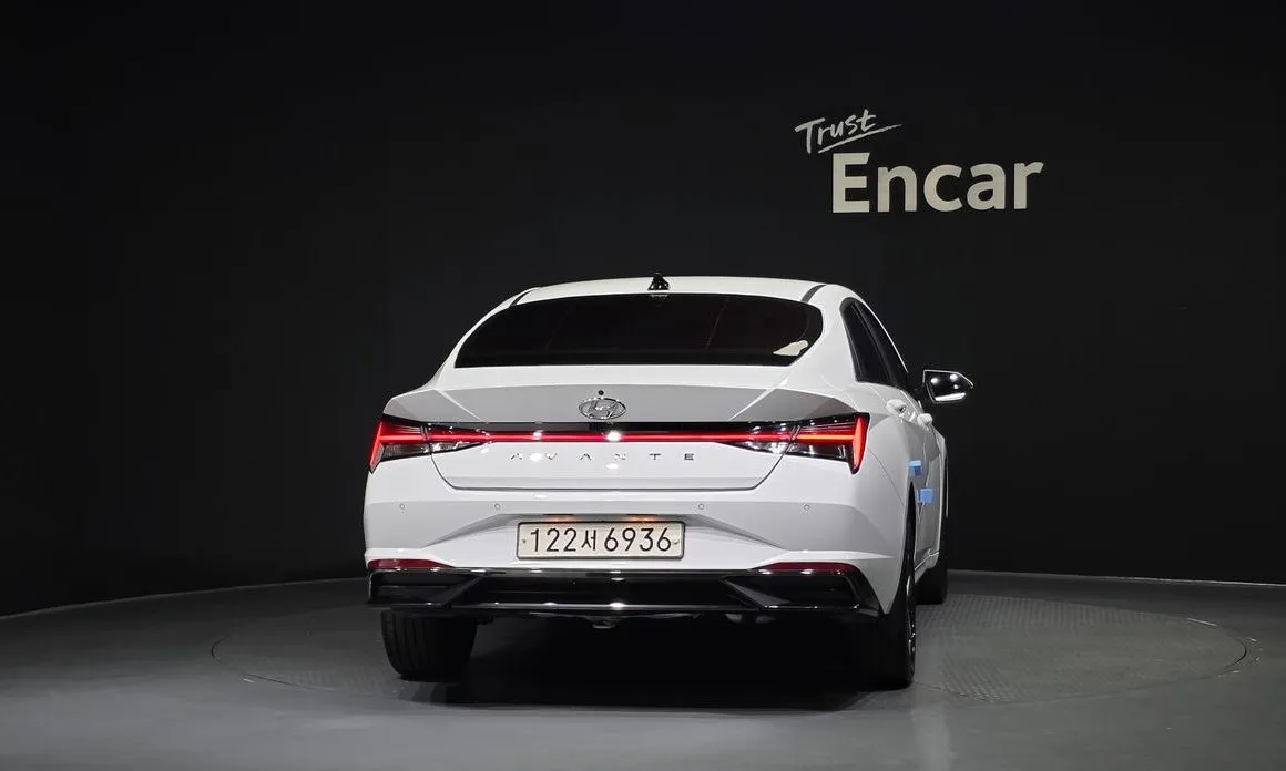 Hyundai AVANTE — фото 2
