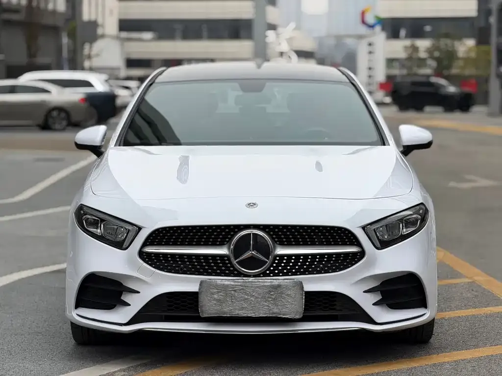 Mercedes-Benz A-Class — фото 7
