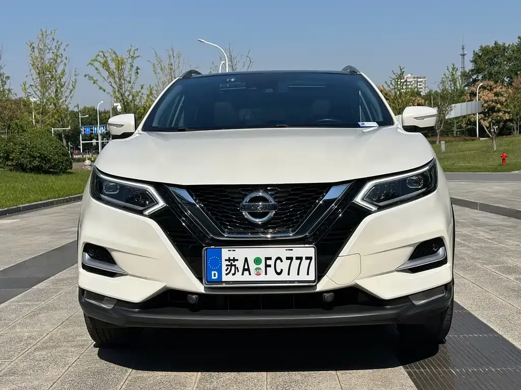 Nissan Qashqai — фото 5