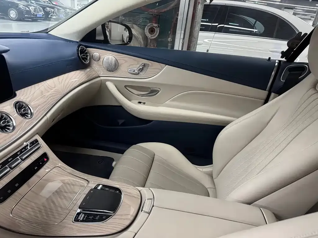 Mercedes-Benz E-Class (Import) — фото 10