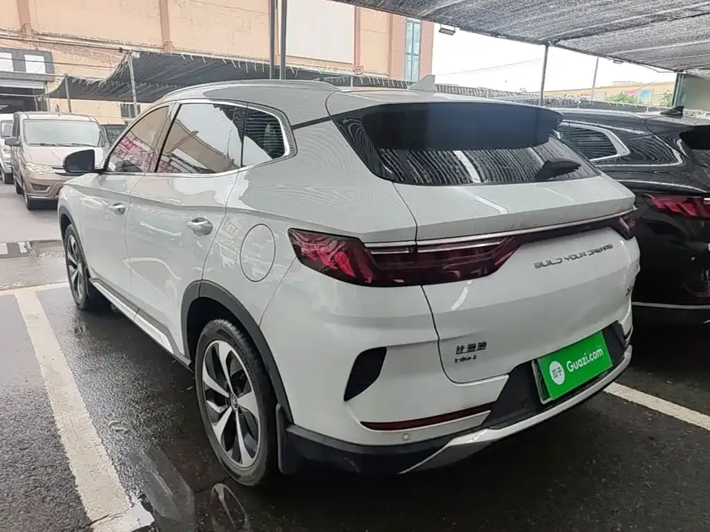 BYD PLUS New Energy — фото 5