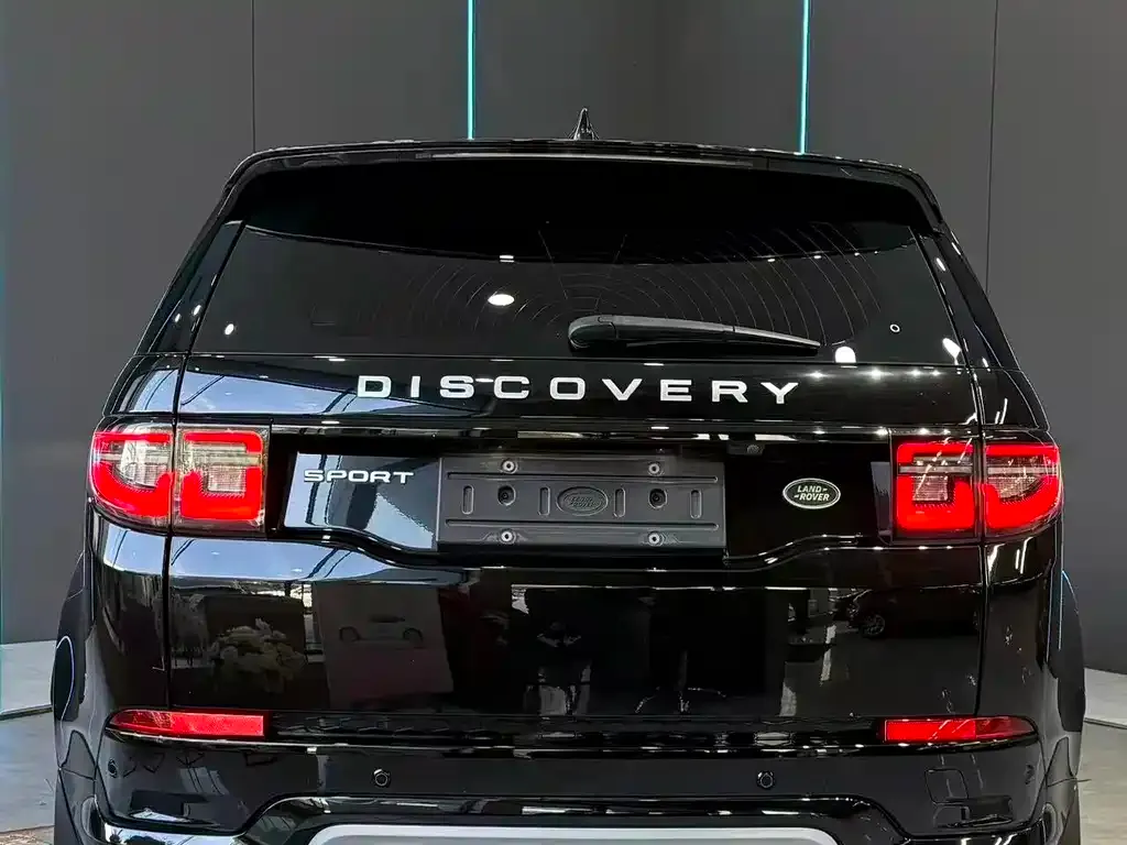 Land Rover Discovery Sport — фото 10