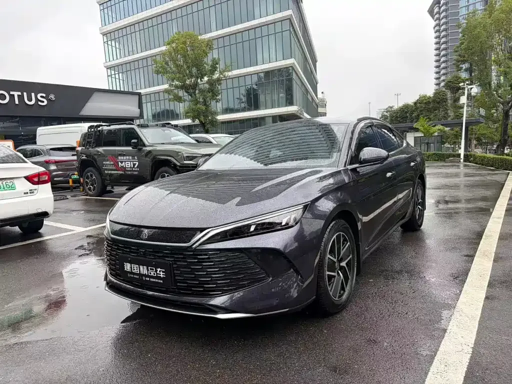 BYD Qin L — фото 1