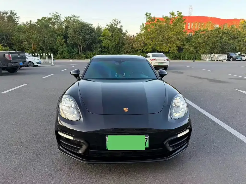 Porsche Panamera Hybrid — фото 10