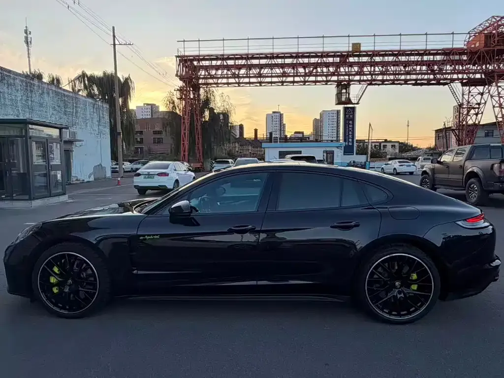 Porsche Panamera Hybrid — фото 3
