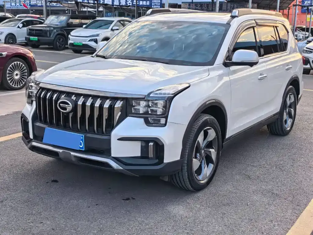 GAC Motor Trumpchi GS8 — фото 1
