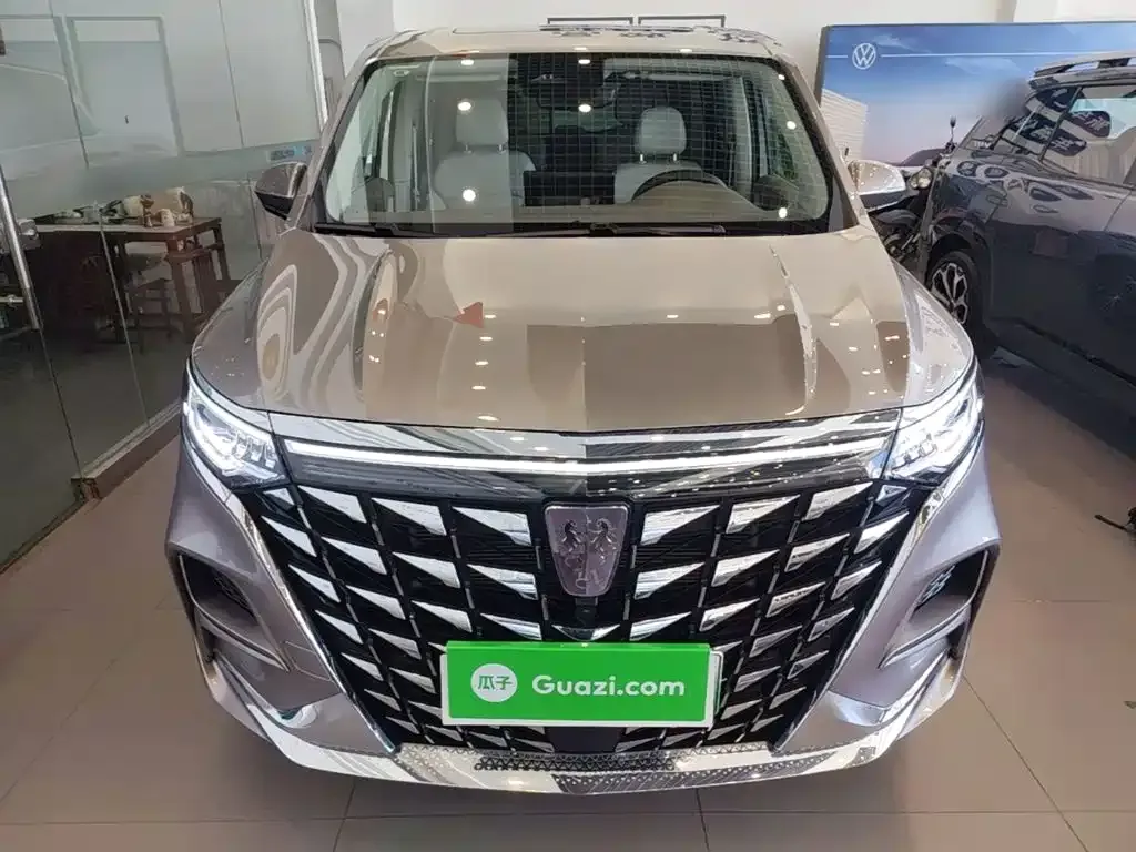 Roewe iMAX8 New Energy — фото 7