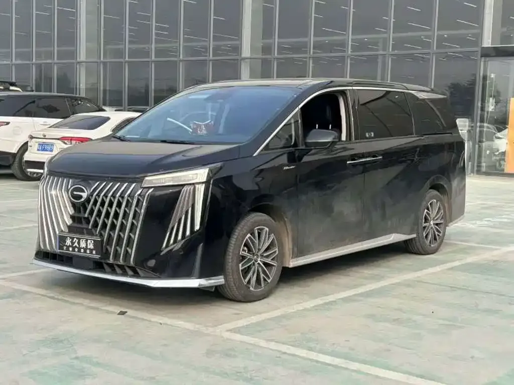 GAC Motor Trumpchi M8 — фото 1