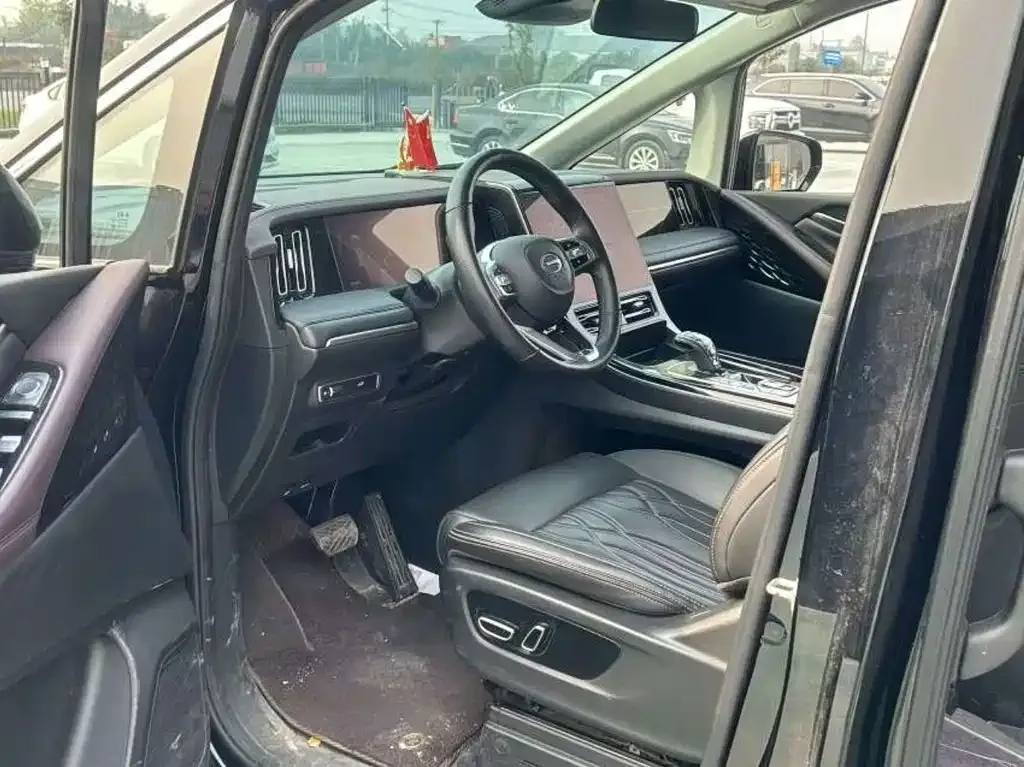 GAC Motor Trumpchi M8 — фото 3