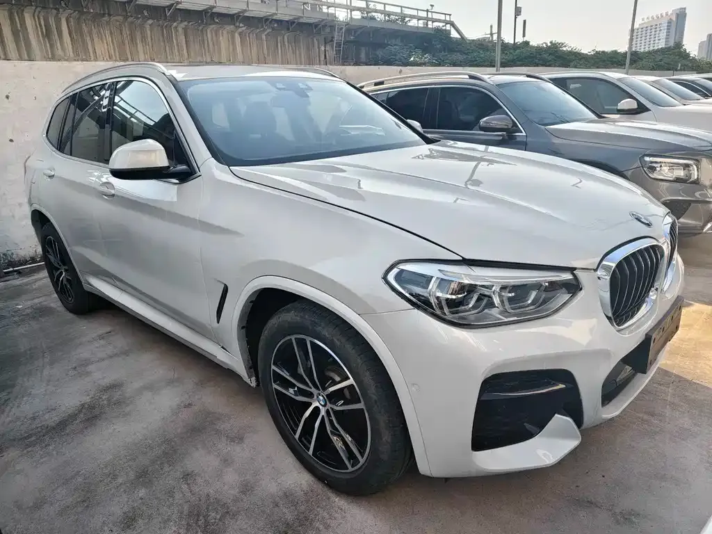 BMW X3 — фото 2