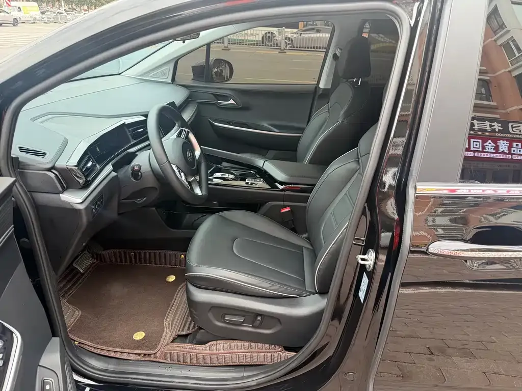 Hyundai Custo — фото 3