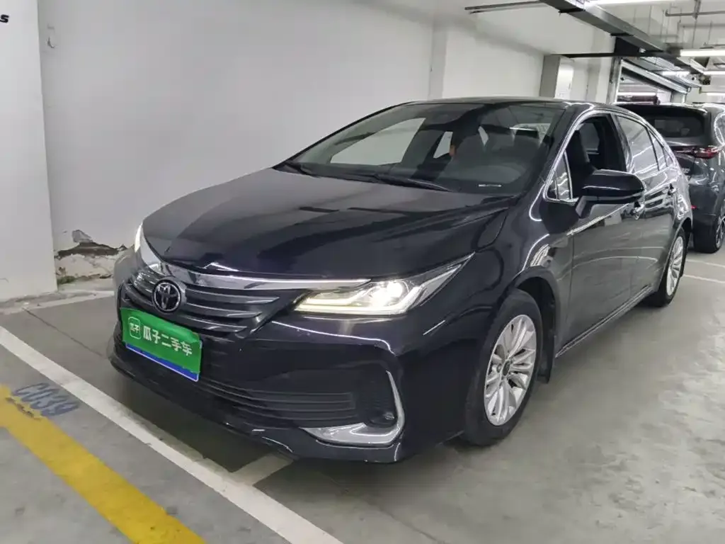 Toyota Allion — фото 1