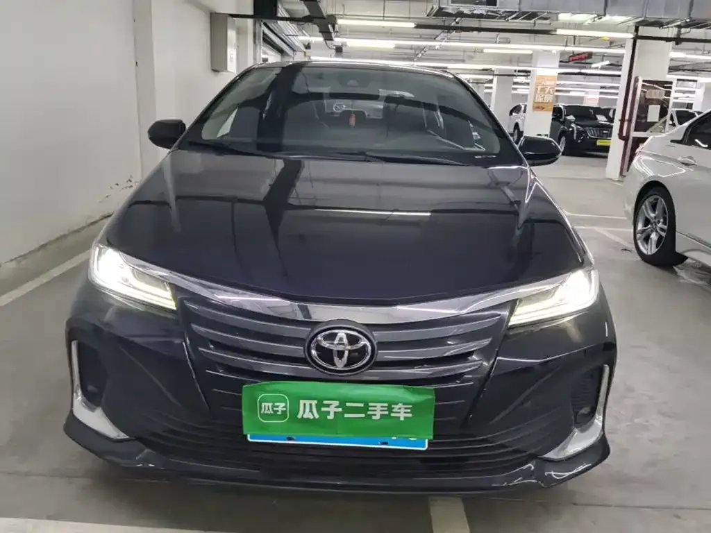 Toyota Allion — фото 6