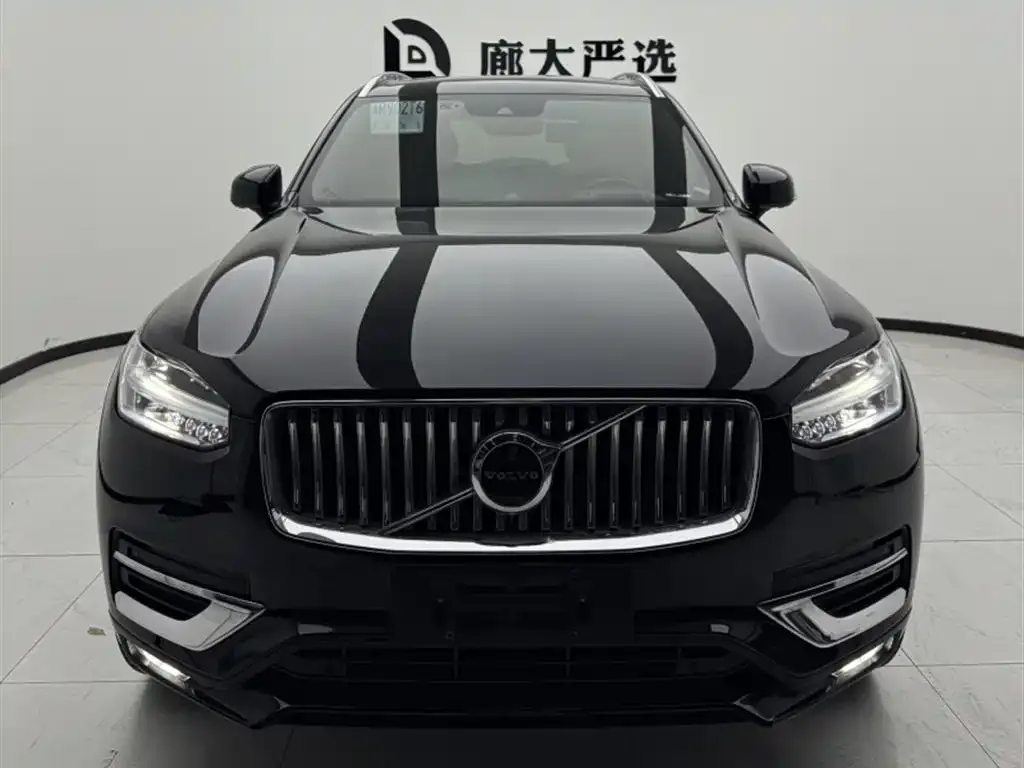 Volvo XC90 — фото 2