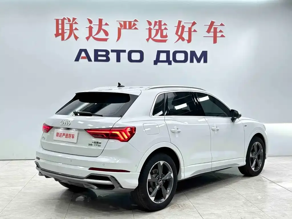 Audi Q3 — фото 9