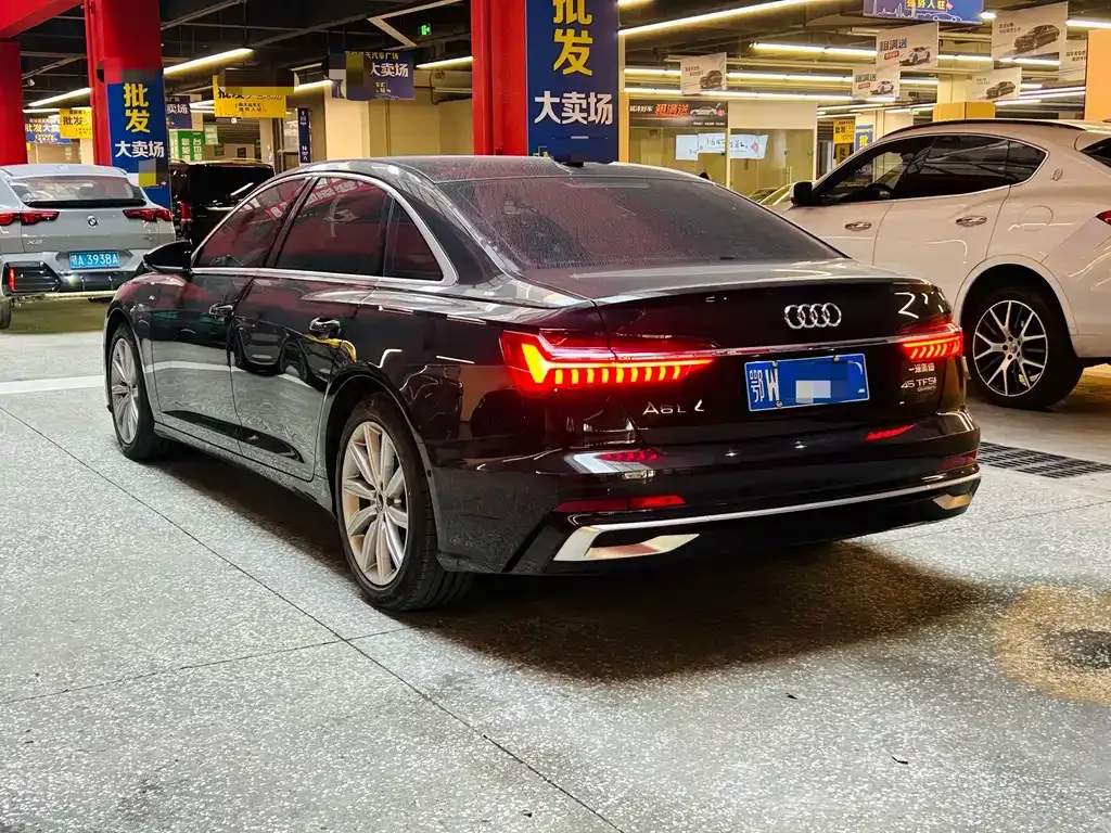 Audi A6L — фото 5