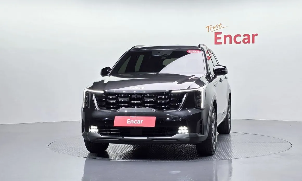 Kia Sorento — фото 6