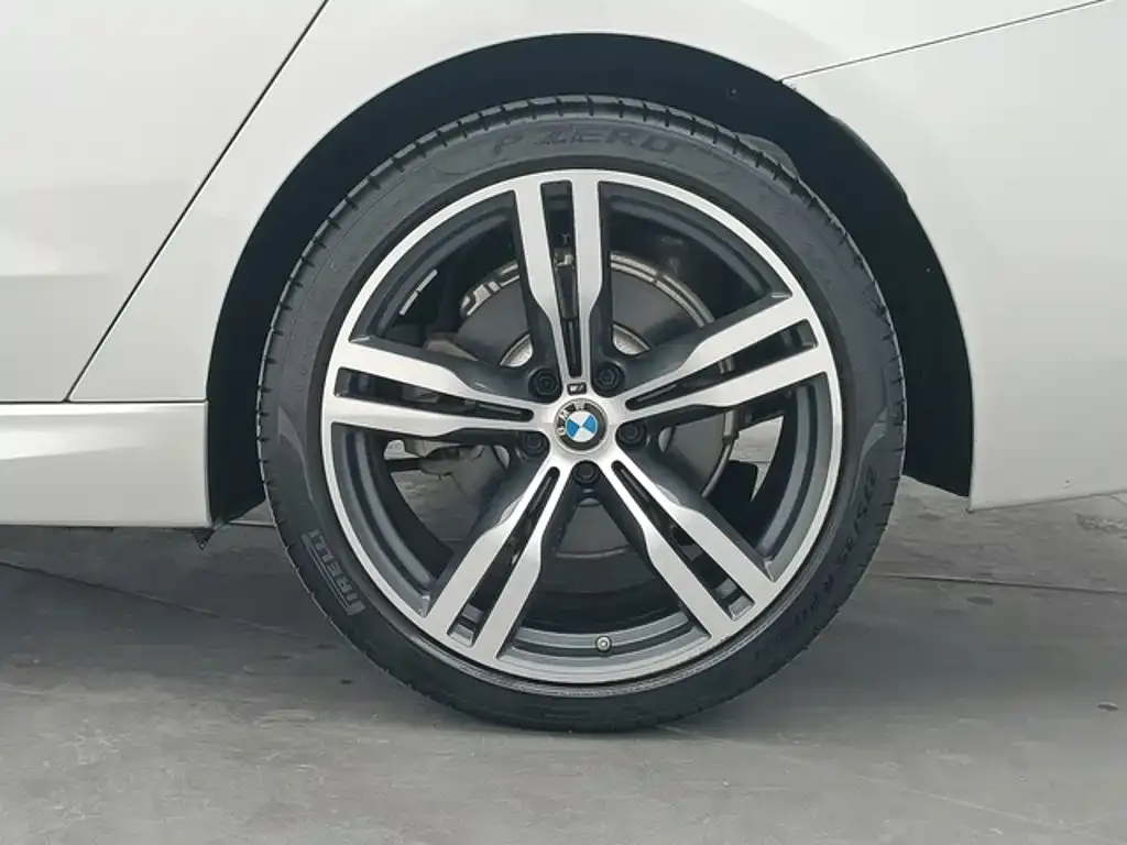 BMW 6 Series GT — фото 8