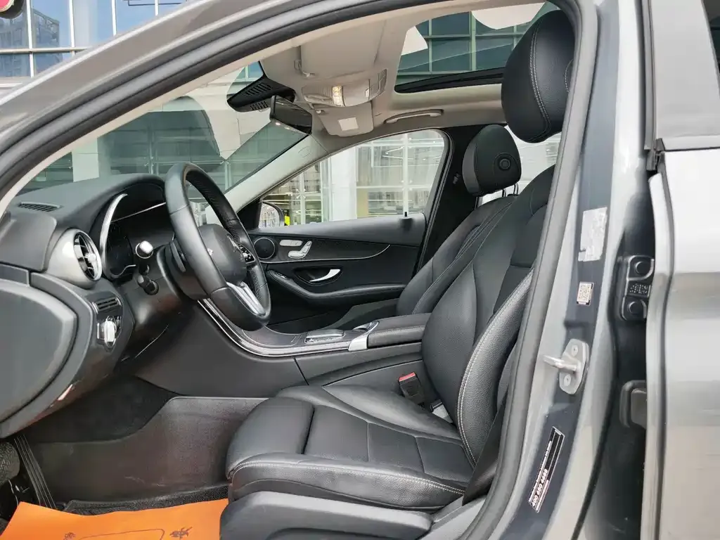 Mercedes-Benz C-Class (Import) — фото 2