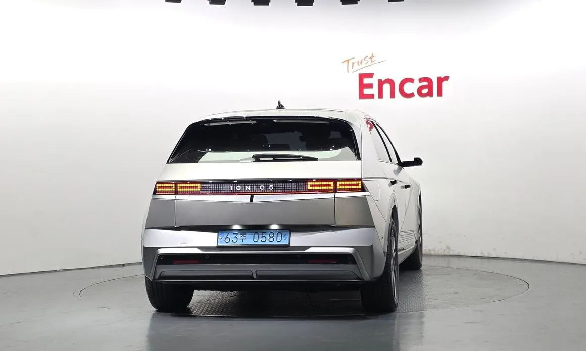 Hyundai Ioniq5 — фото 2