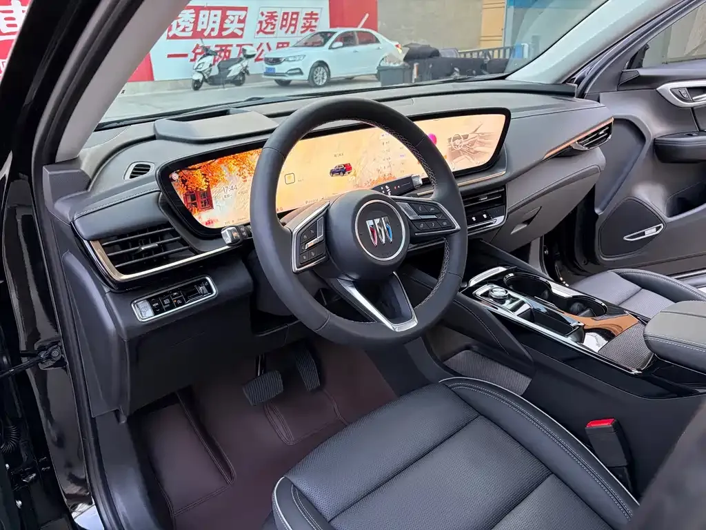 Buick Envision Plus — фото 7