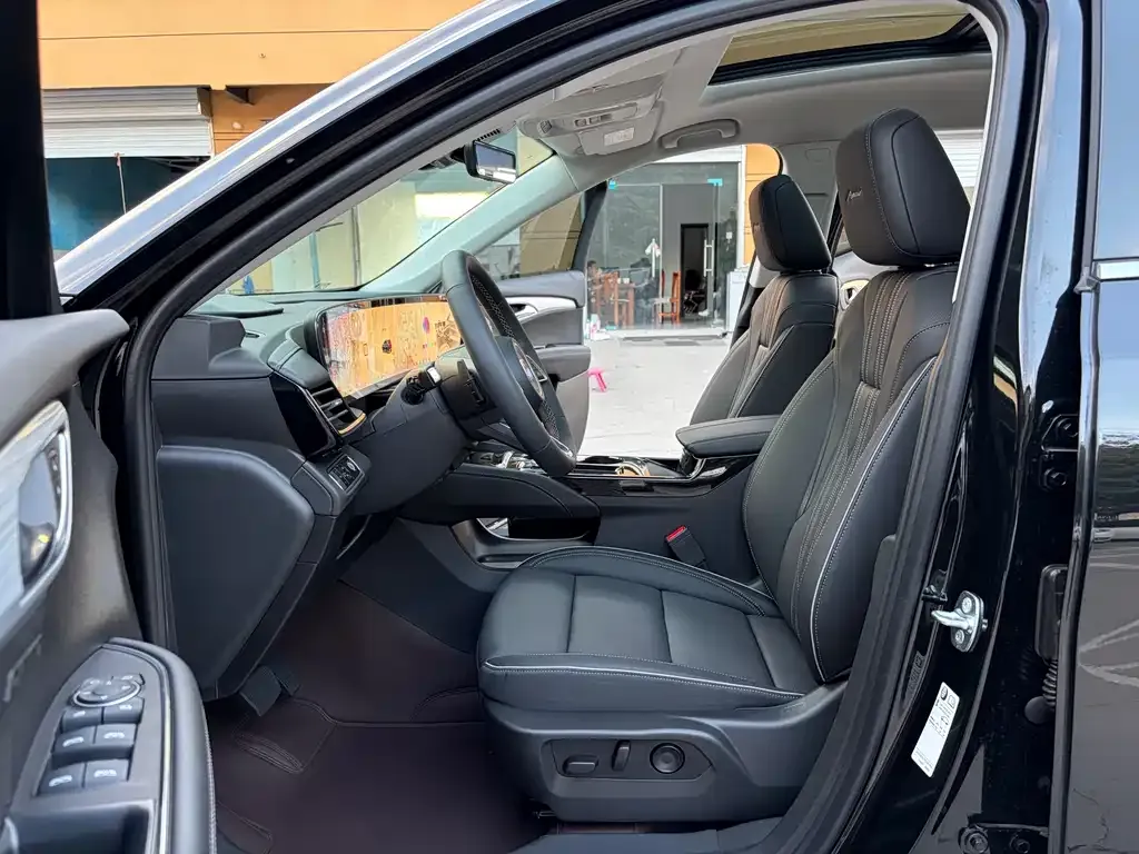 Buick Envision Plus — фото 3
