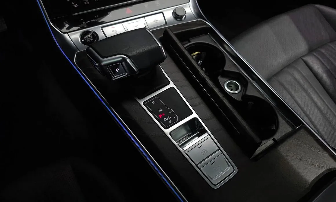 Audi A6 — фото 4