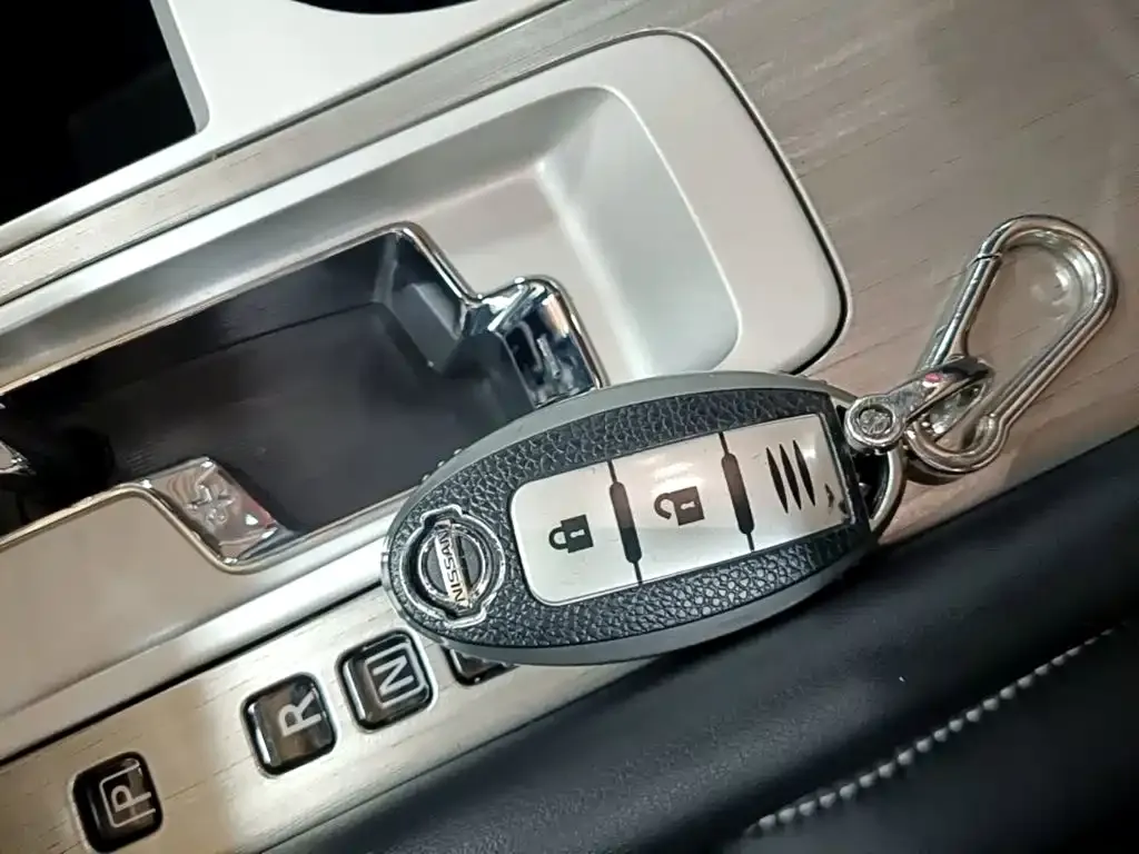 Nissan Murano — фото 2