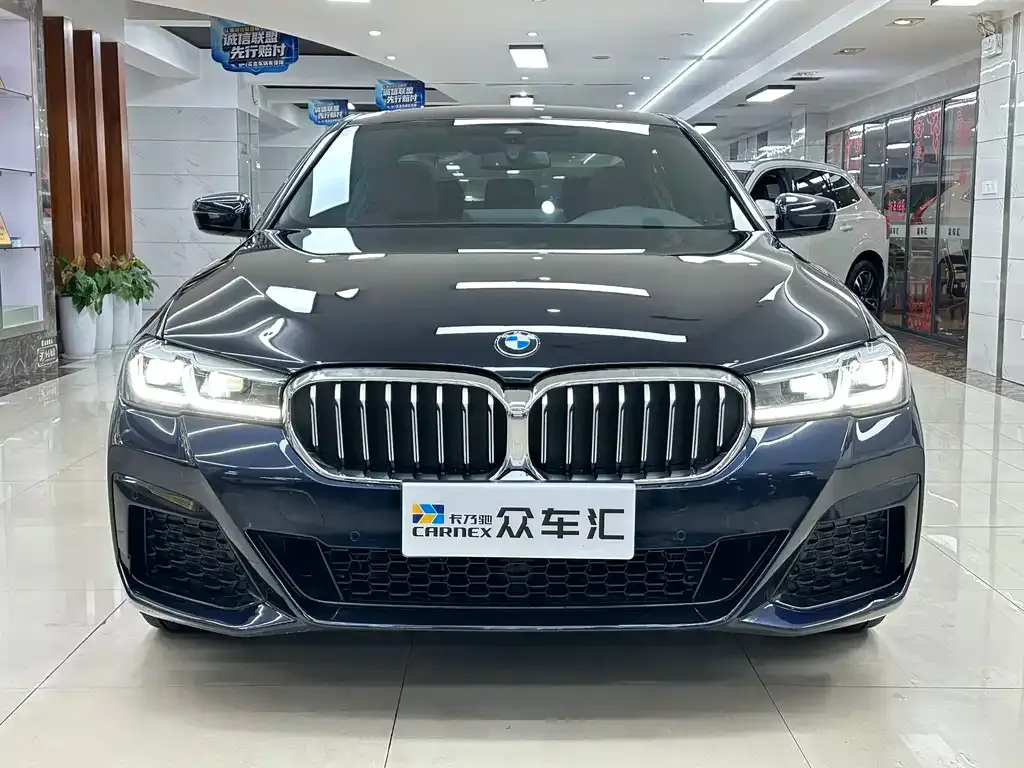 BMW 5 Series — фото 2